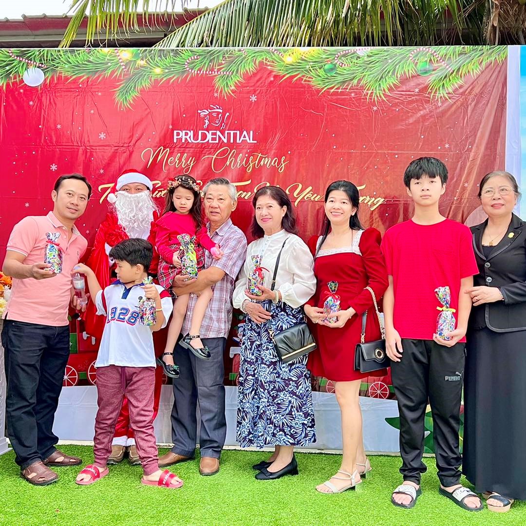 Merry Christmas Cùng Prudential Tại Du Lịch Phú Điền