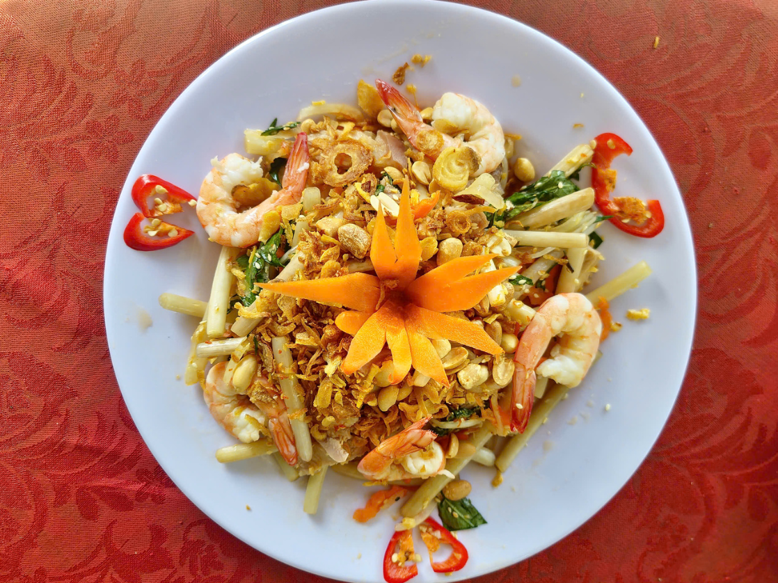 Gỏi ngó sen tôm thịt