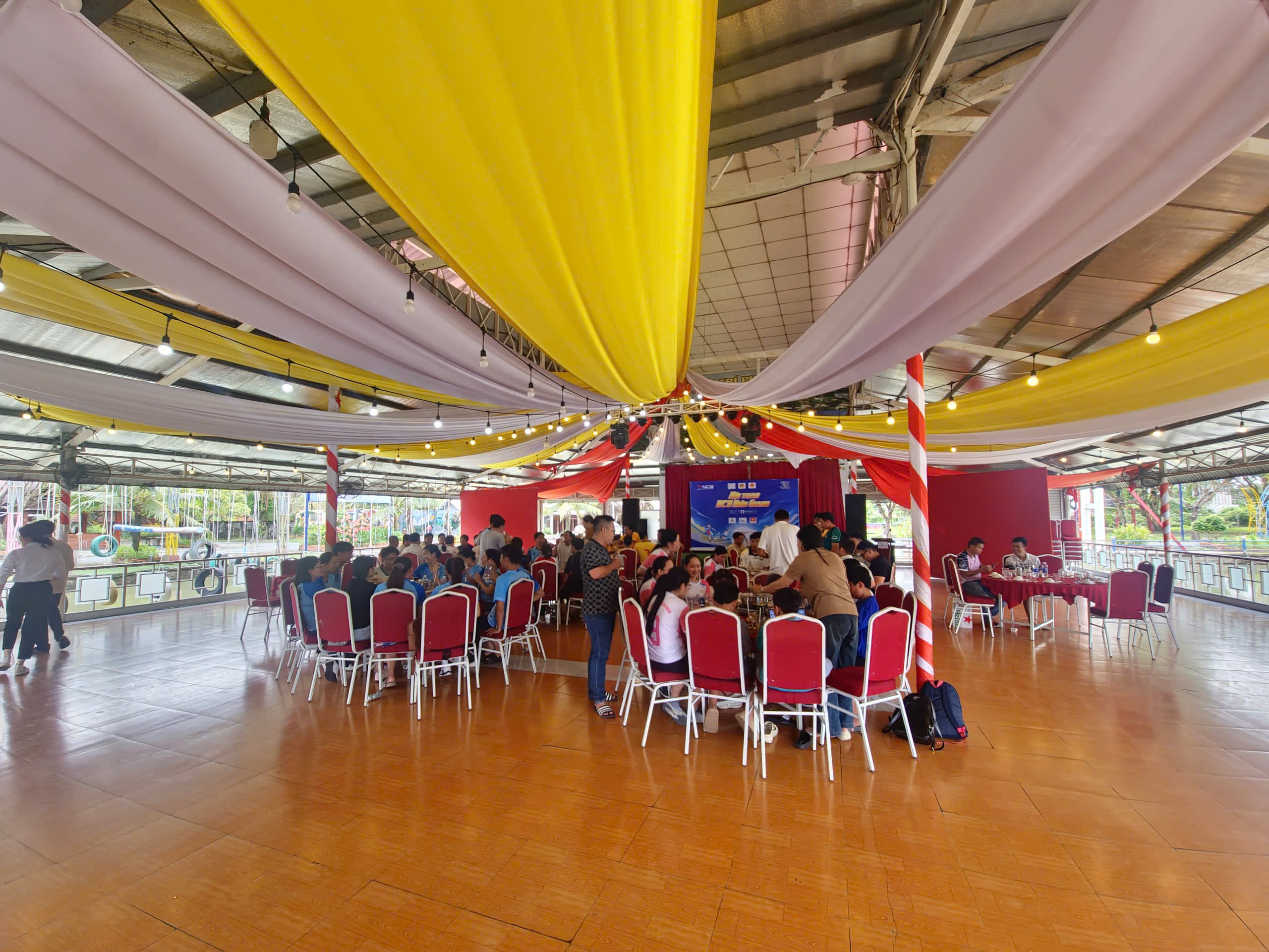 Giao lưu – Kết nối – Tạo nên những kỷ niệm đẹp