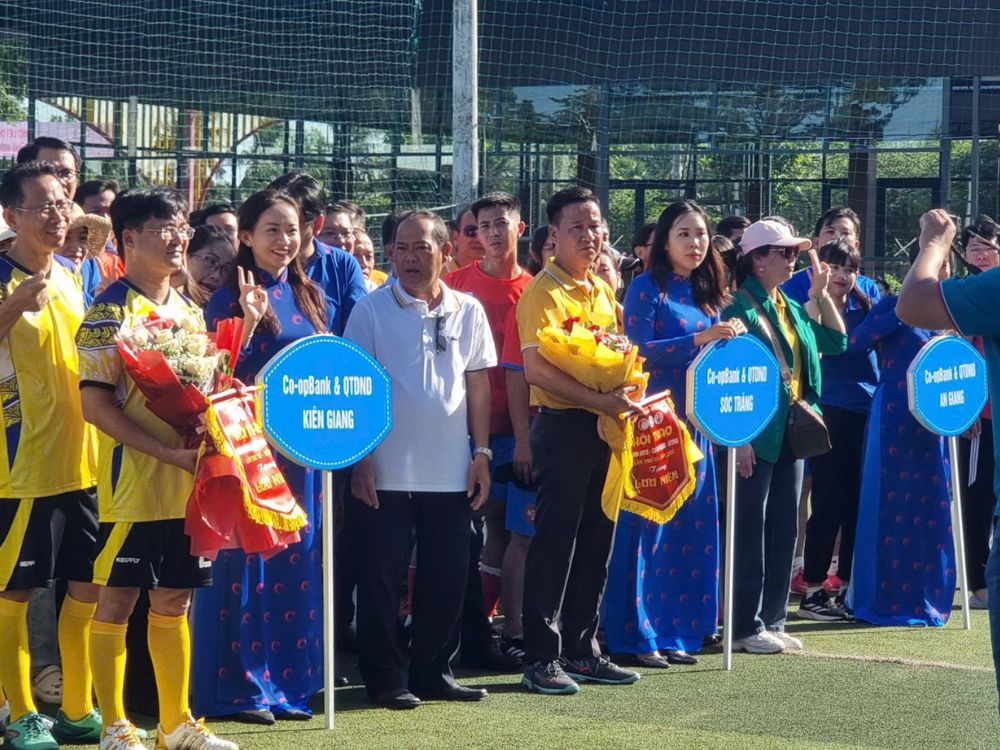 Tiệc hội thao ngân hàng Co-opBank