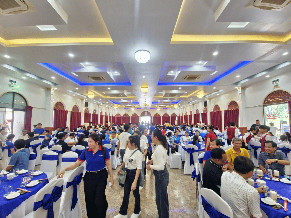 Kết hợp hoạt động team building – Ăn uống – Dã ngoại