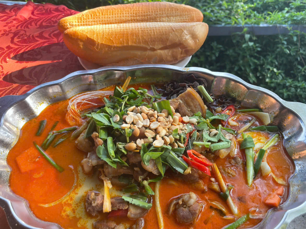 Tinh thần miền Tây thể hiện từ nguyên liệu dân dã