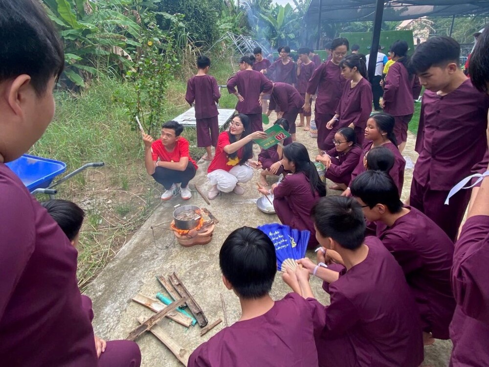 Khơi gợi khả năng quan sát và tò mò