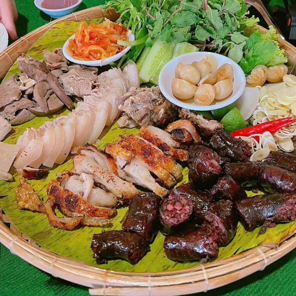 Thưởng Thức Menu Ẩm Thực Phú Điền Đa Dạng & Đậm Vị
